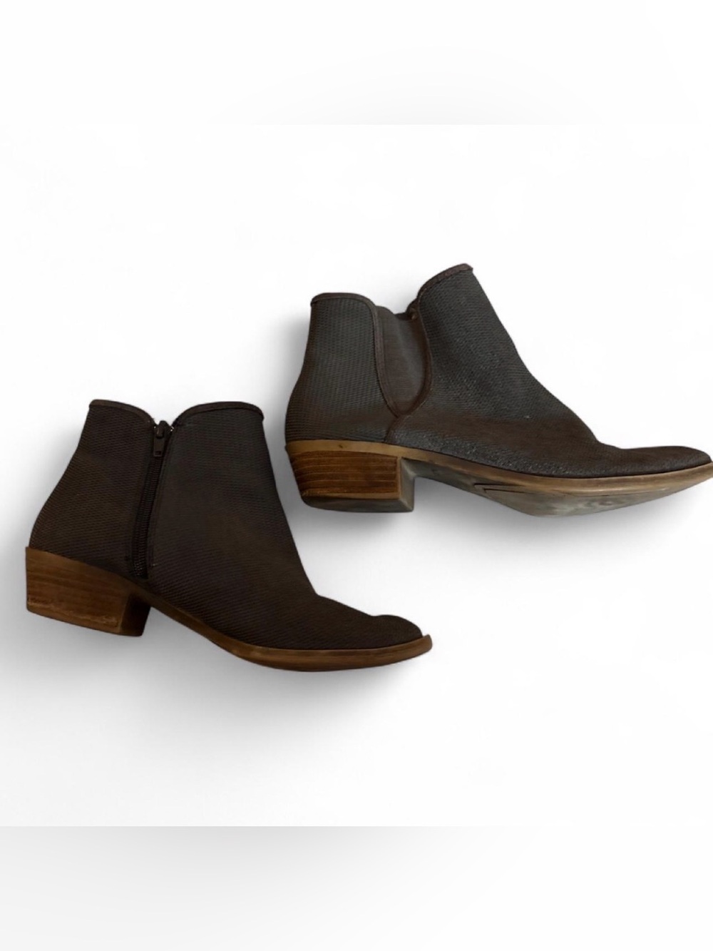 Kensie Brown Textured Leather Ankle Booties